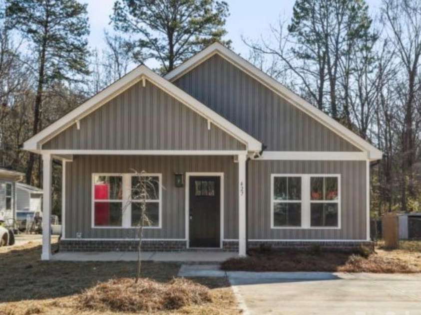 427 Mint Street, Rock Hill, SC 29730.  MLS# CAR4347556, YatesRealty ID 18641. 