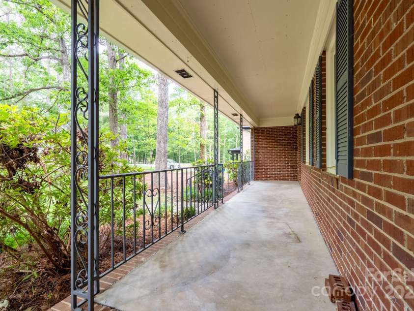 403 Cherrywood Lane, Albemarle, NC 28001.  MLS# CAR4260137, YatesRealty ID 18644. 