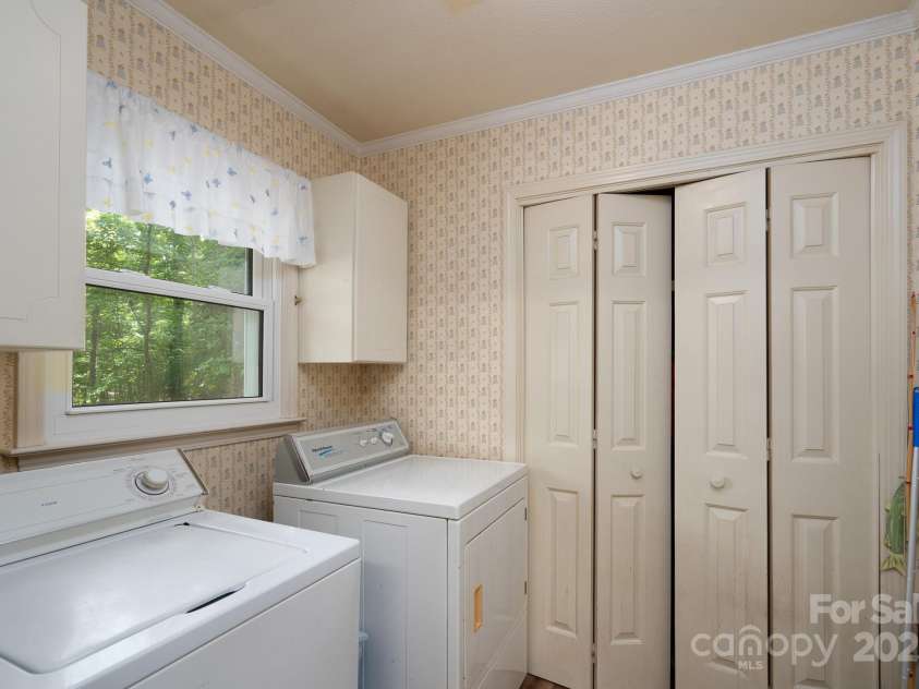 403 Cherrywood Lane, Albemarle, NC 28001.  MLS# CAR4260137, YatesRealty ID 18644. 