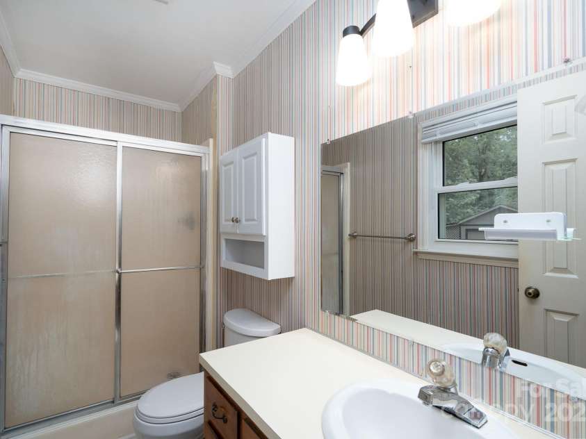 403 Cherrywood Lane, Albemarle, NC 28001.  MLS# CAR4260137, YatesRealty ID 18644. 