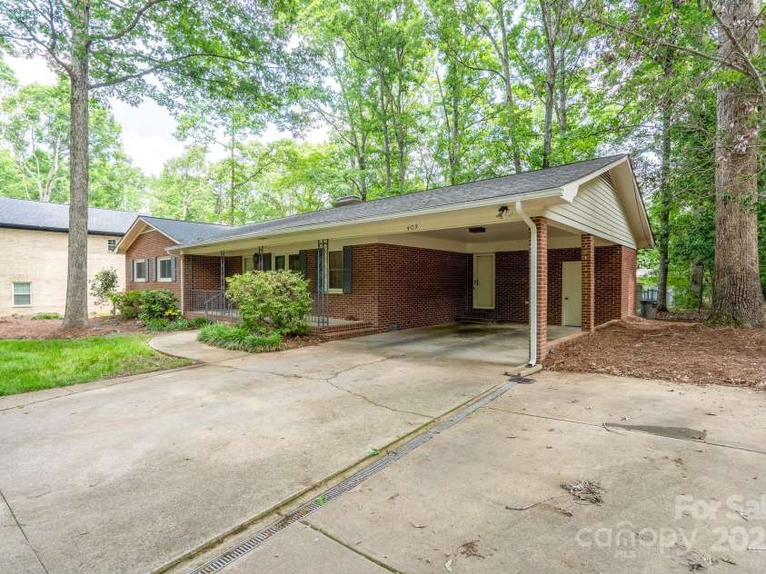 403 Cherrywood Lane, Albemarle, NC 28001.  MLS# CAR4260137, YatesRealty ID 18644. 