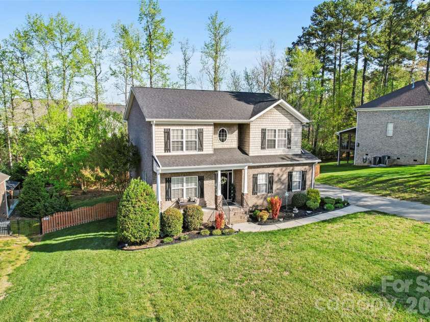 7355 Drury Lane, Denver, NC 28037.  MLS# CAR4365592, YatesRealty ID 18644. Aerial Front View of the home