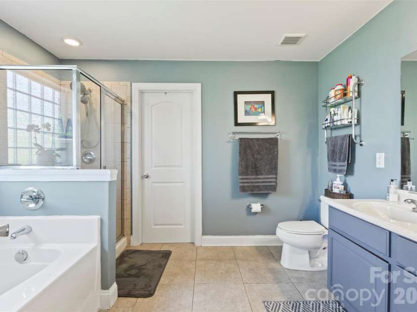 7355 Drury Lane, Denver, NC 28037.  MLS# CAR4365592, YatesRealty ID 18644. Bath 