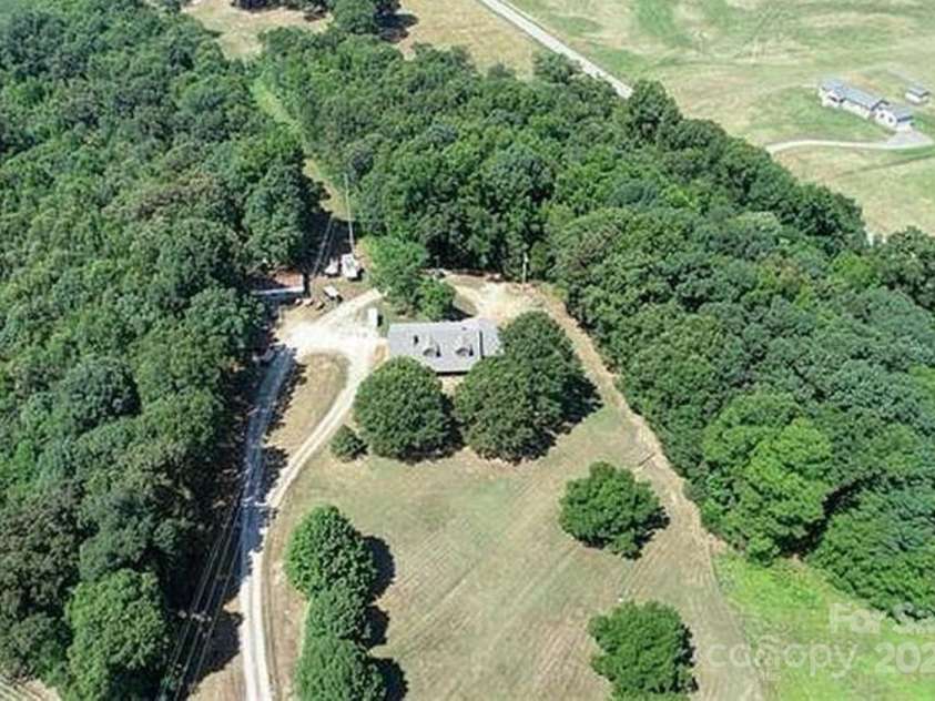 3014 Haigler Road, Monroe, NC 28110.  MLS# CAR4244550, YatesRealty ID 18645. 