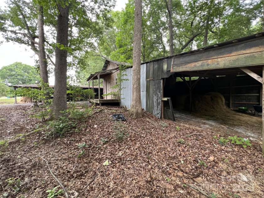 3014 Haigler Road, Monroe, NC 28110.  MLS# CAR4244550, YatesRealty ID 18645. 