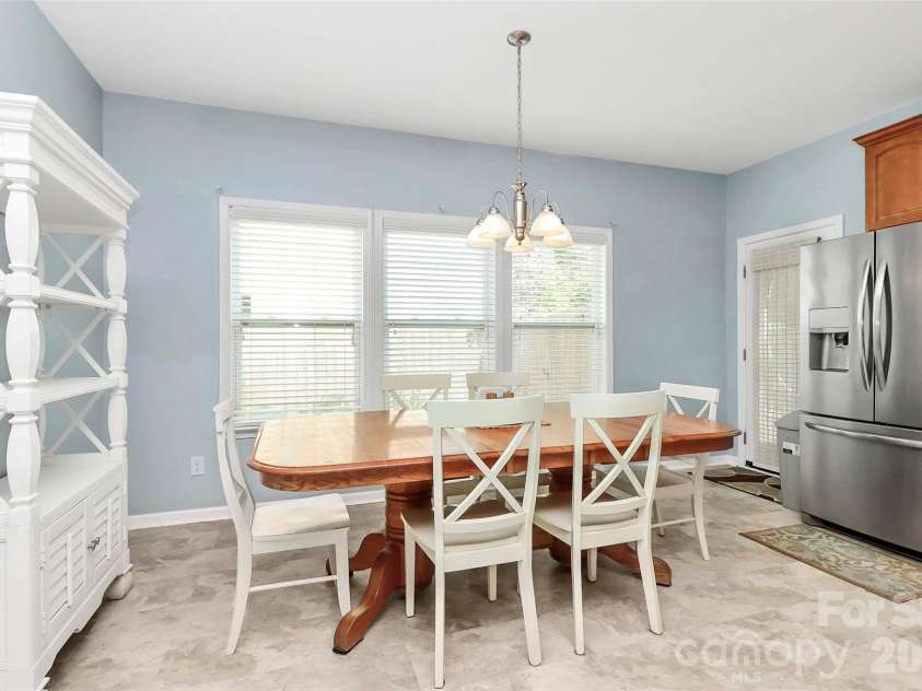 1817 Tradd Avenue, Clover, SC 29710.  MLS# CAR4266839, YatesRealty ID 18647. Breakfast Nook