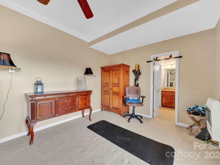 540 Upper Paw Paw Road, Marshall, NC 28753.  MLS# CAR4268220, YatesRealty ID 18647. 