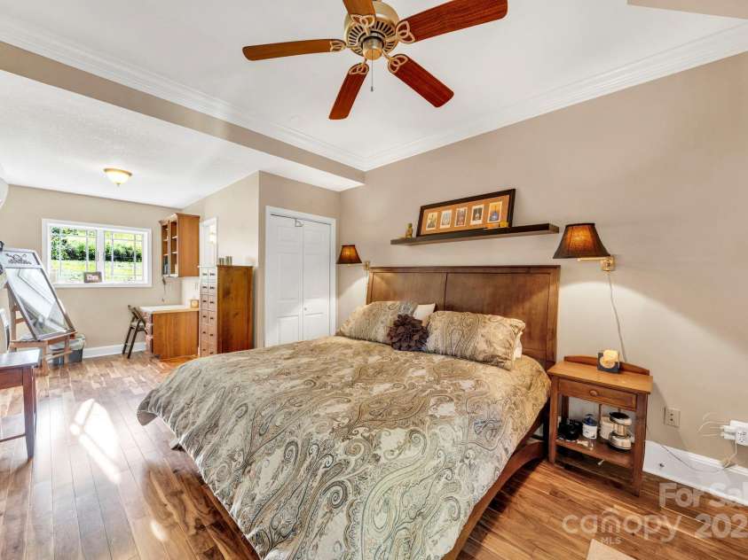 540 Upper Paw Paw Road, Marshall, NC 28753.  MLS# CAR4268220, YatesRealty ID 18647. 