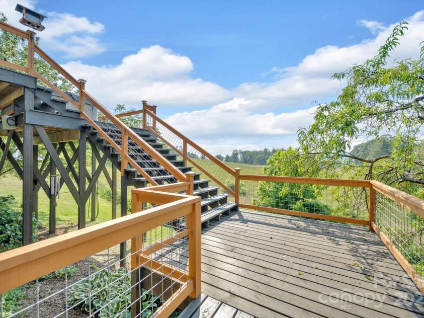 540 Upper Paw Paw Road, Marshall, NC 28753.  MLS# CAR4268220, YatesRealty ID 18647. 