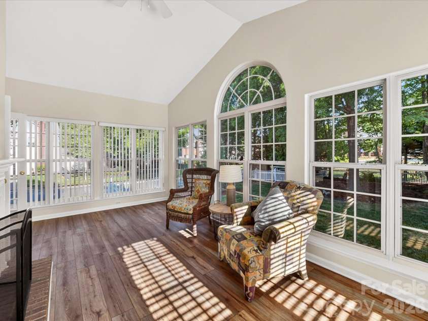 4101 Saint Joseph Drive, Indian Trail, NC 28079.  MLS# CAR4374689, YatesRealty ID 18648. Gorgeous sun bathed sun room