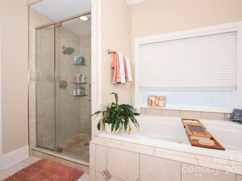 283 Norwood Hills Drive, Winston Salem, NC 27107.  MLS# CAR4333482, YatesRealty ID 1865. 