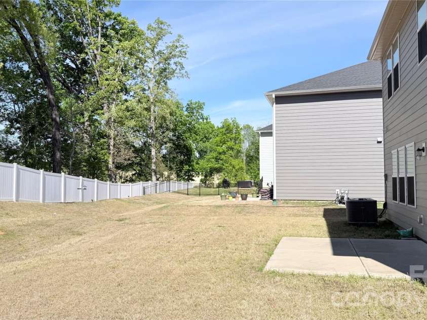 916 Clementine Road, Monroe, NC 28110.  MLS# CAR4367098, YatesRealty ID 18652. 