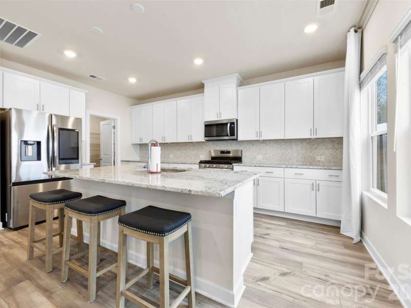 916 Clementine Road, Monroe, NC 28110.  MLS# CAR4367098, YatesRealty ID 18652. Kitchen