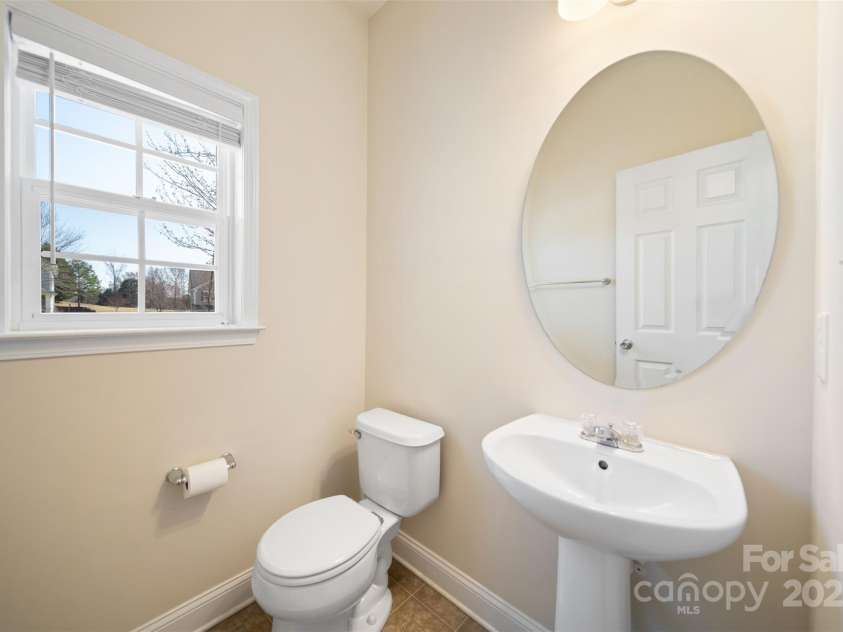 576 Putting Drive, Fort Mill, SC 29715.  MLS# CAR4233809, YatesRealty ID 18653. 