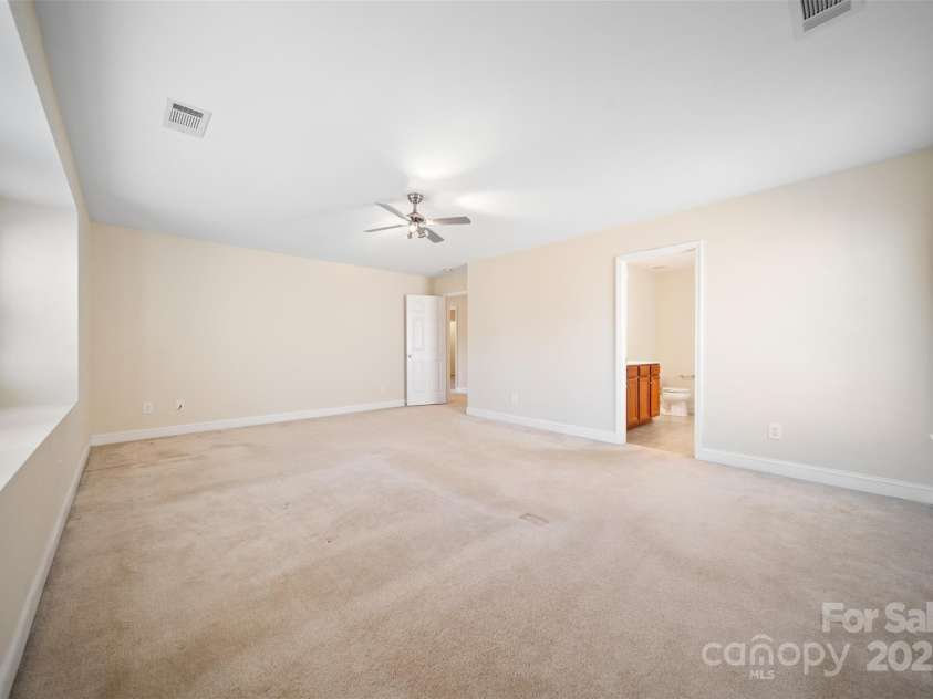 576 Putting Drive, Fort Mill, SC 29715.  MLS# CAR4233809, YatesRealty ID 18653. 