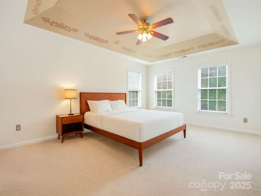 2620 Shady Reach Lane, Charlotte, NC 28214.  MLS# CAR4250616, YatesRealty ID 18655. Large Primary Bedroom- 12.8 x 18.9