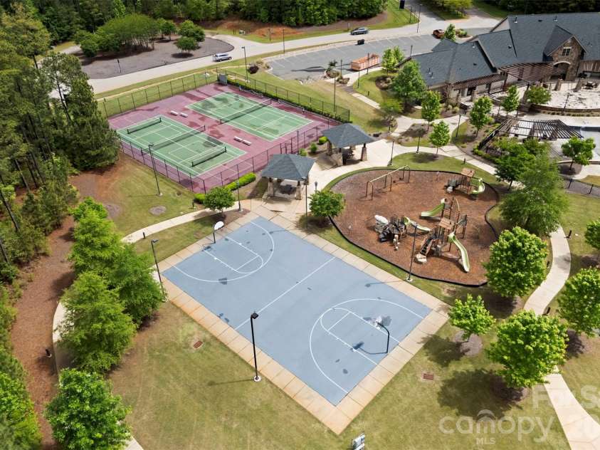 6296 Chimney Bluff Road, Lancaster, SC 29720.  MLS# CAR4369565, YatesRealty ID 18656. Basketball Court