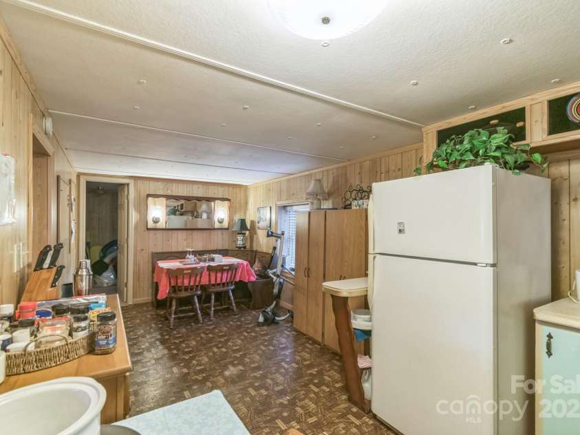 1645 Rolling Hills Road, Ridgeway, SC 29130.  MLS# CAR4228109, YatesRealty ID 18657. 