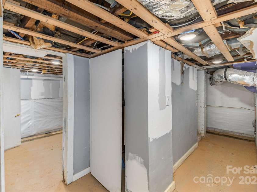 417 Broad Street, Gastonia, NC 28052.  MLS# CAR4257923, YatesRealty ID 18658. 