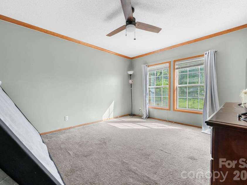 3634 Hillview Drive, Conover, NC 28613.  MLS# CAR4369211, YatesRealty ID 18659. 