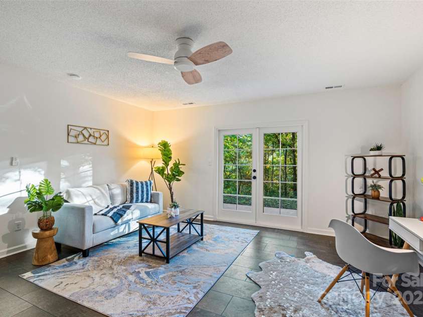 10 Evening Shade Drive, Weaverville, NC 28787.  MLS# CAR4308773, YatesRealty ID 1866. Downstairs Flex Space