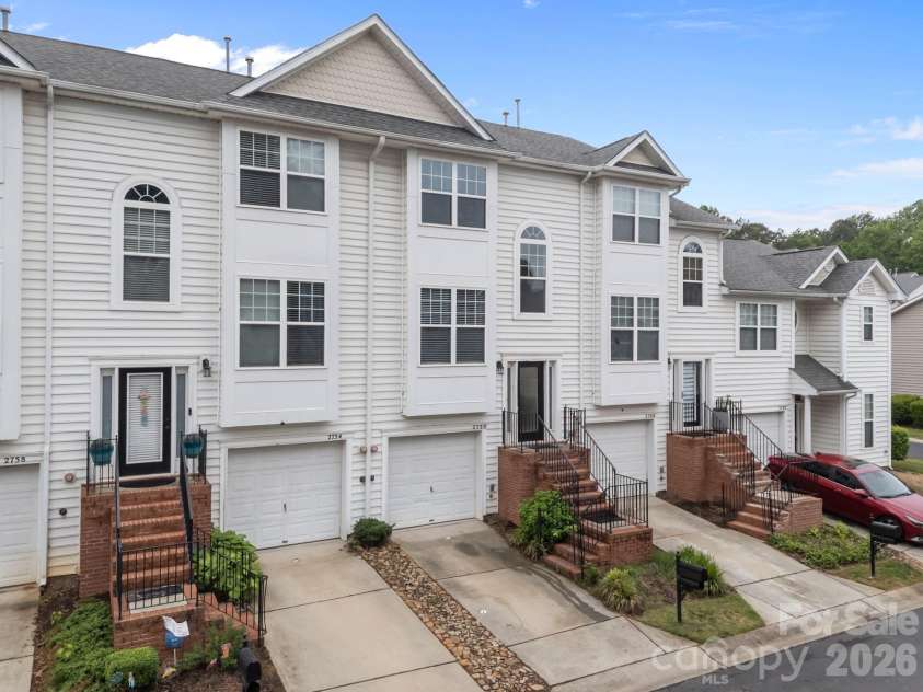 2750 Avalon Loop Road, Charlotte, NC 28269.  MLS# CAR4376282, YatesRealty ID 18660. Gated community, 3 story townhome, like new, totally renovated for you! Come on HOME! 