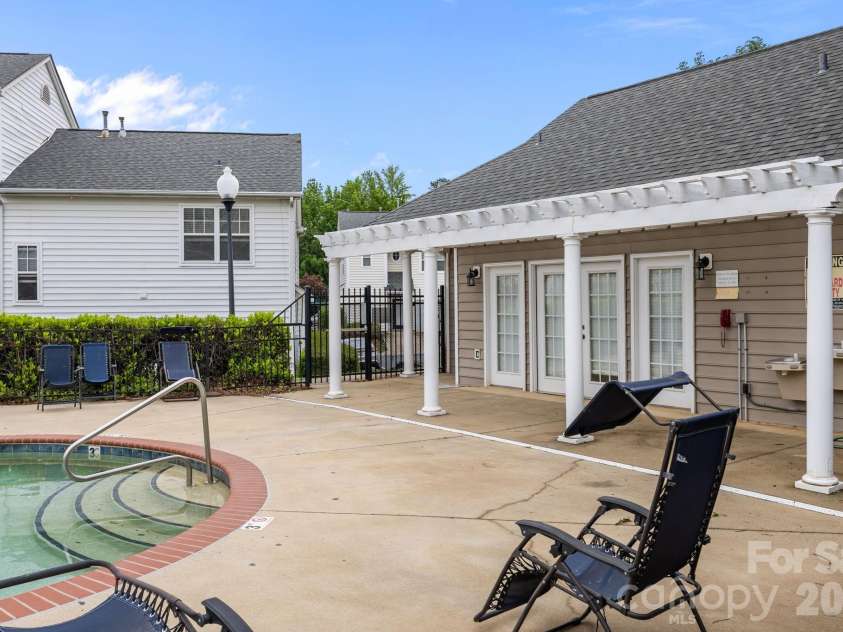 2750 Avalon Loop Road, Charlotte, NC 28269.  MLS# CAR4376282, YatesRealty ID 18660. Summer is around the corner, get your suits ready!