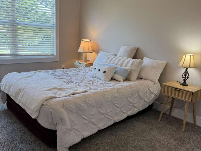 236 Elizabeth Avenue, Forest City, NC 28043.  MLS# CAR4252313, YatesRealty ID 18661. 