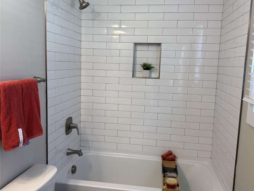 236 Elizabeth Avenue, Forest City, NC 28043.  MLS# CAR4252313, YatesRealty ID 18661. 