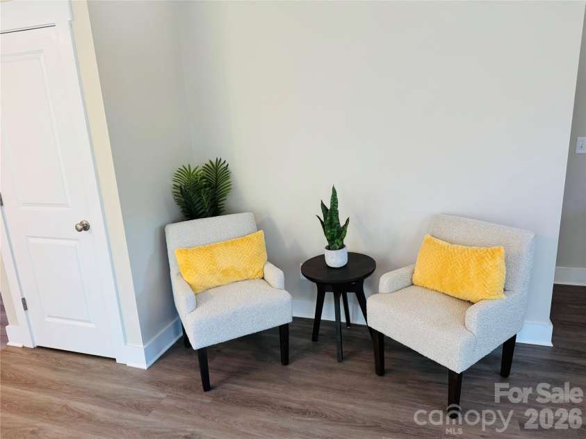236 Elizabeth Avenue, Forest City, NC 28043.  MLS# CAR4252313, YatesRealty ID 18661. Entry