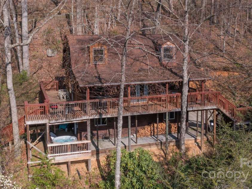 573 Countryside Drive, Waynesville, NC 28785.  MLS# CAR4244460, YatesRealty ID 18661. Front of Home