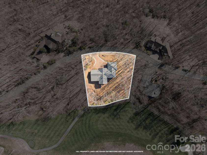 296 Austin Mountain Drive, Burnsville, NC 28714.  MLS# CAR4360900, YatesRealty ID 18662. 