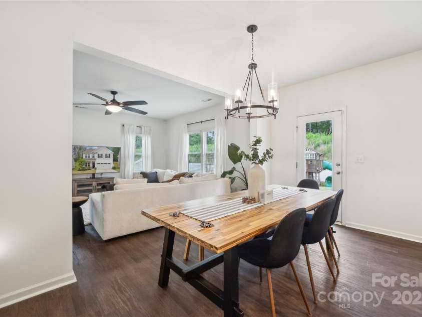 5113 Saddleback Drive, Mount Holly, NC 28120.  MLS# CAR4264061, YatesRealty ID 18662. 