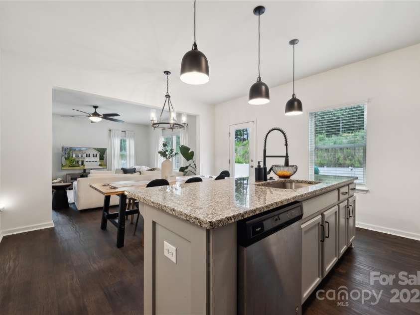 5113 Saddleback Drive, Mount Holly, NC 28120.  MLS# CAR4264061, YatesRealty ID 18662. 