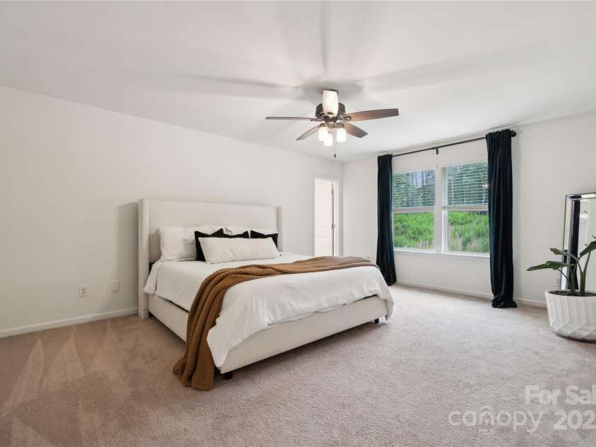 5113 Saddleback Drive, Mount Holly, NC 28120.  MLS# CAR4264061, YatesRealty ID 18662. 