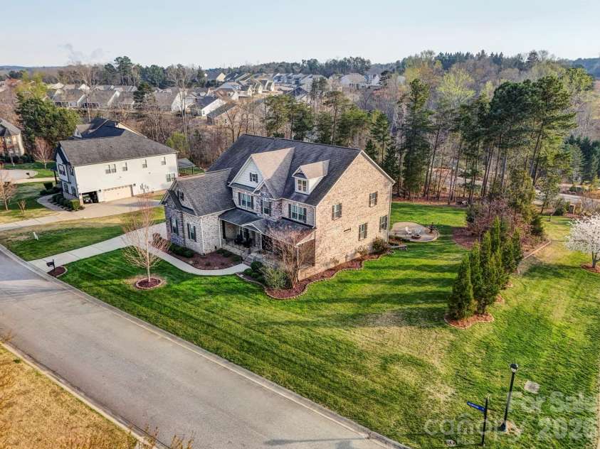 2708 Runyon Court, York, SC 29745.  MLS# CAR4370340, YatesRealty ID 18664. 