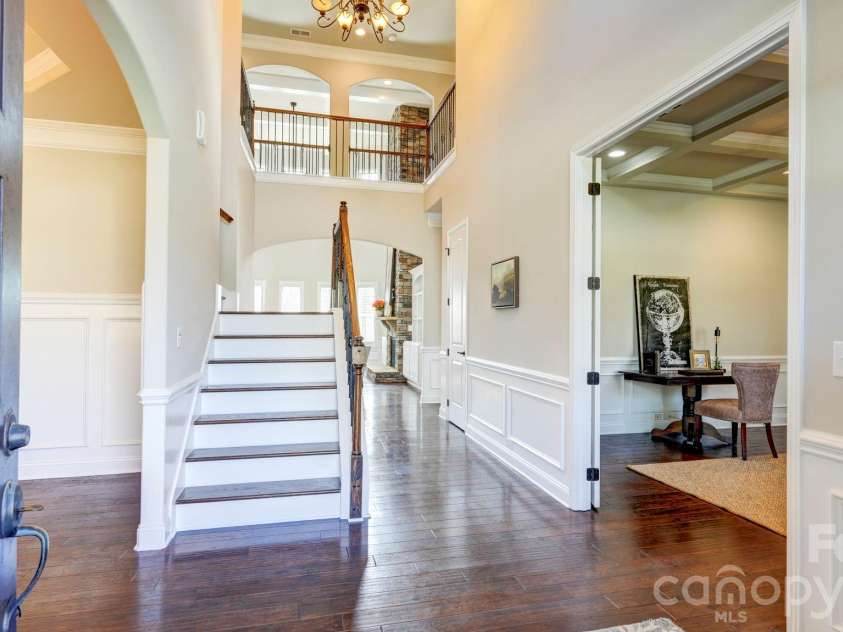2708 Runyon Court, York, SC 29745.  MLS# CAR4370340, YatesRealty ID 18664. 