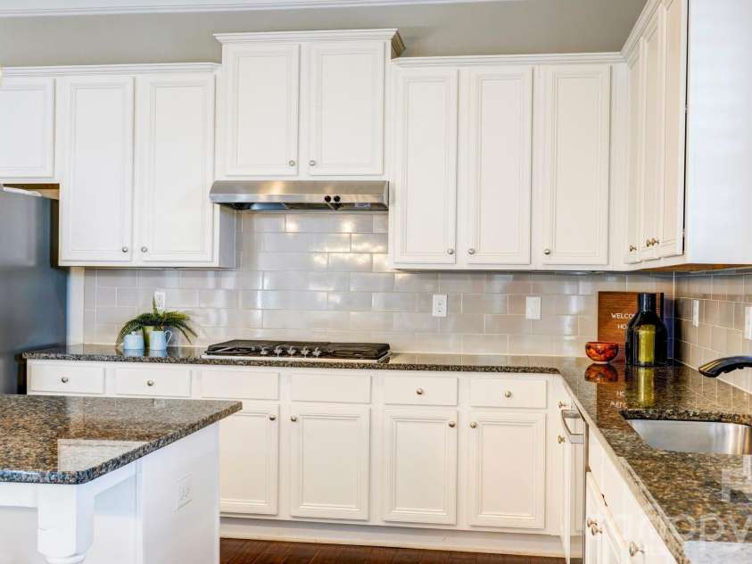2708 Runyon Court, York, SC 29745.  MLS# CAR4370340, YatesRealty ID 18664. 