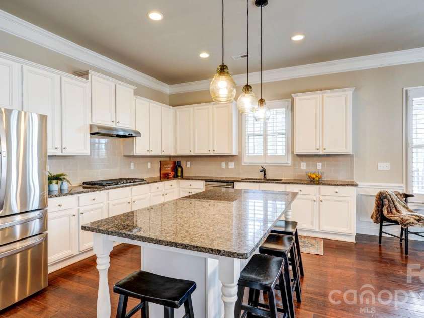 2708 Runyon Court, York, SC 29745.  MLS# CAR4370340, YatesRealty ID 18664. 