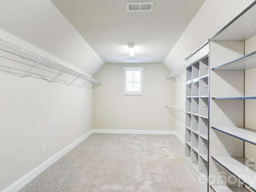 2708 Runyon Court, York, SC 29745.  MLS# CAR4370340, YatesRealty ID 18664. 