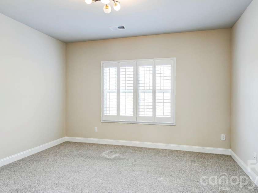 2708 Runyon Court, York, SC 29745.  MLS# CAR4370340, YatesRealty ID 18664. 