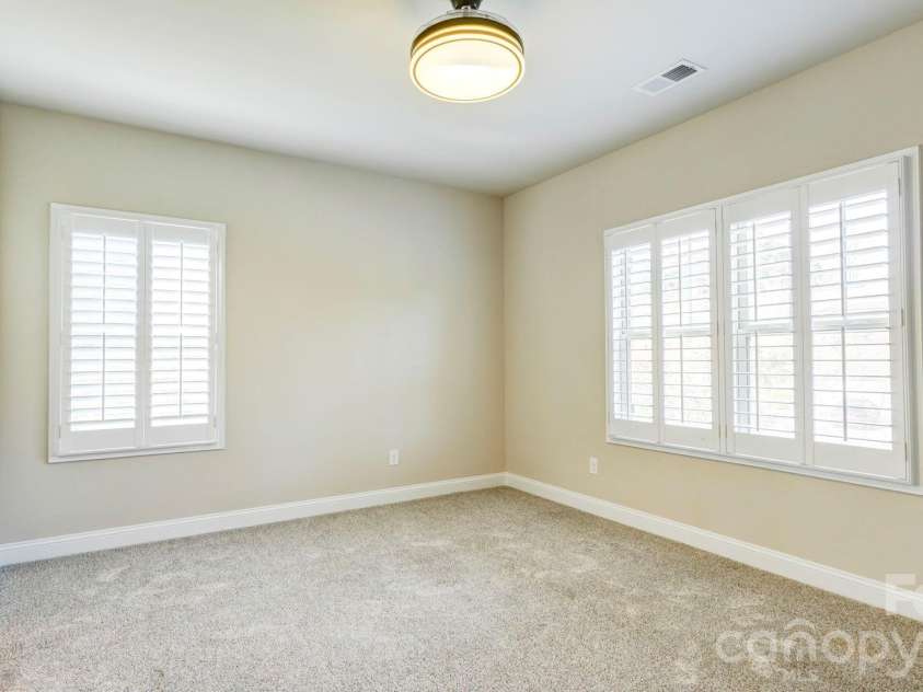 2708 Runyon Court, York, SC 29745.  MLS# CAR4370340, YatesRealty ID 18664. 