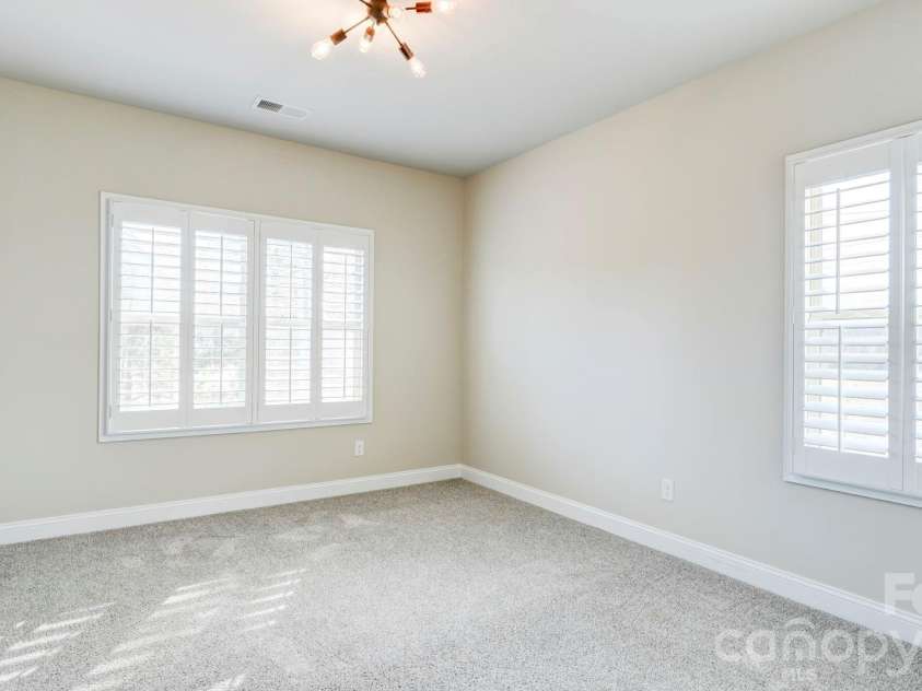 2708 Runyon Court, York, SC 29745.  MLS# CAR4370340, YatesRealty ID 18664. 