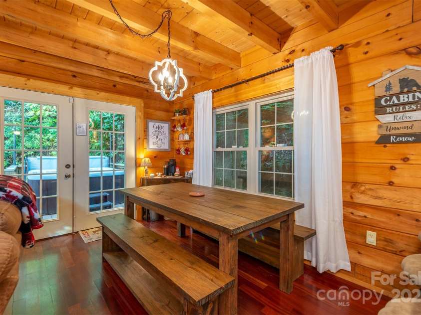 45 Ginger Lane, Waynesville, NC 28785.  MLS# CAR4256297, YatesRealty ID 18665. 