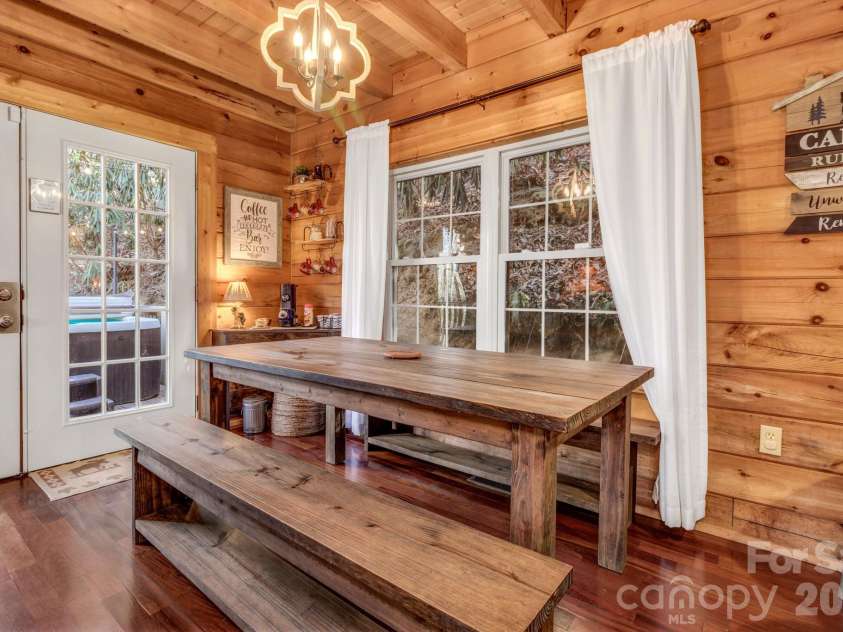 45 Ginger Lane, Waynesville, NC 28785.  MLS# CAR4338602, YatesRealty ID 18665. 