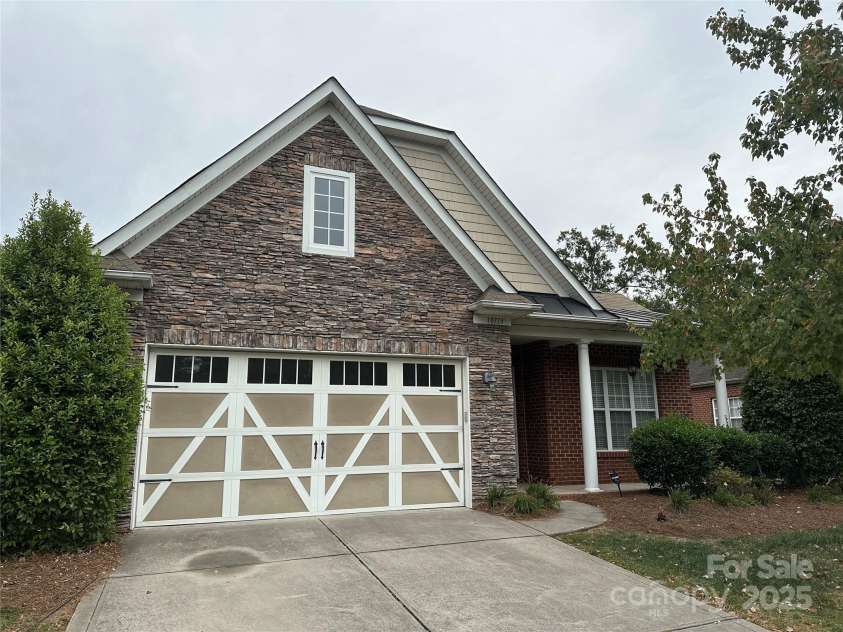 10715 Tom Short Road, Charlotte, NC 28277.  MLS# CAR4263711, YatesRealty ID 18666. 