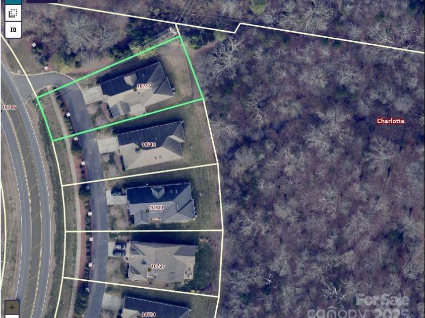 10715 Tom Short Road, Charlotte, NC 28277.  MLS# CAR4263711, YatesRealty ID 18666. Property backs up to Stone Creek Ranch nature preserve