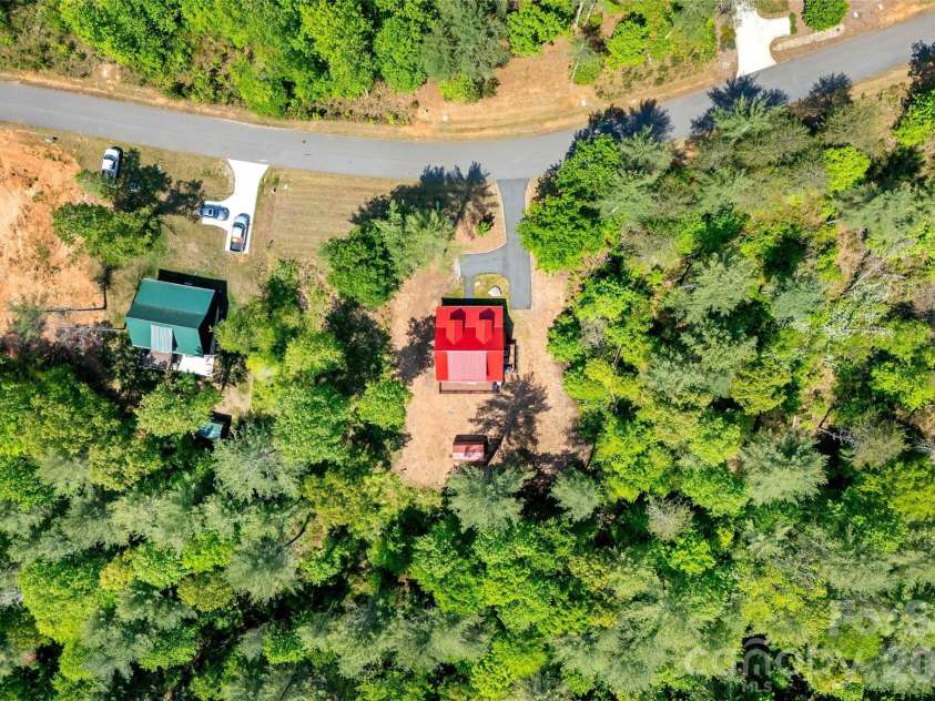 3122 Bear Paw Avenue, Valdese, NC 28690.  MLS# CAR4373638, YatesRealty ID 18666. 