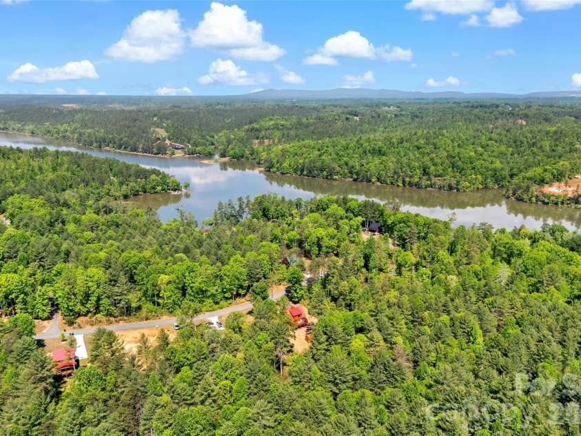 3122 Bear Paw Avenue, Valdese, NC 28690.  MLS# CAR4373638, YatesRealty ID 18666. 