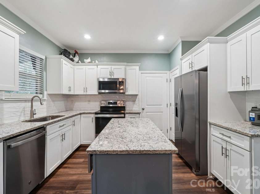 589 Newport Drive, Mount Gilead, NC 27306.  MLS# CAR4306770, YatesRealty ID 18667. 